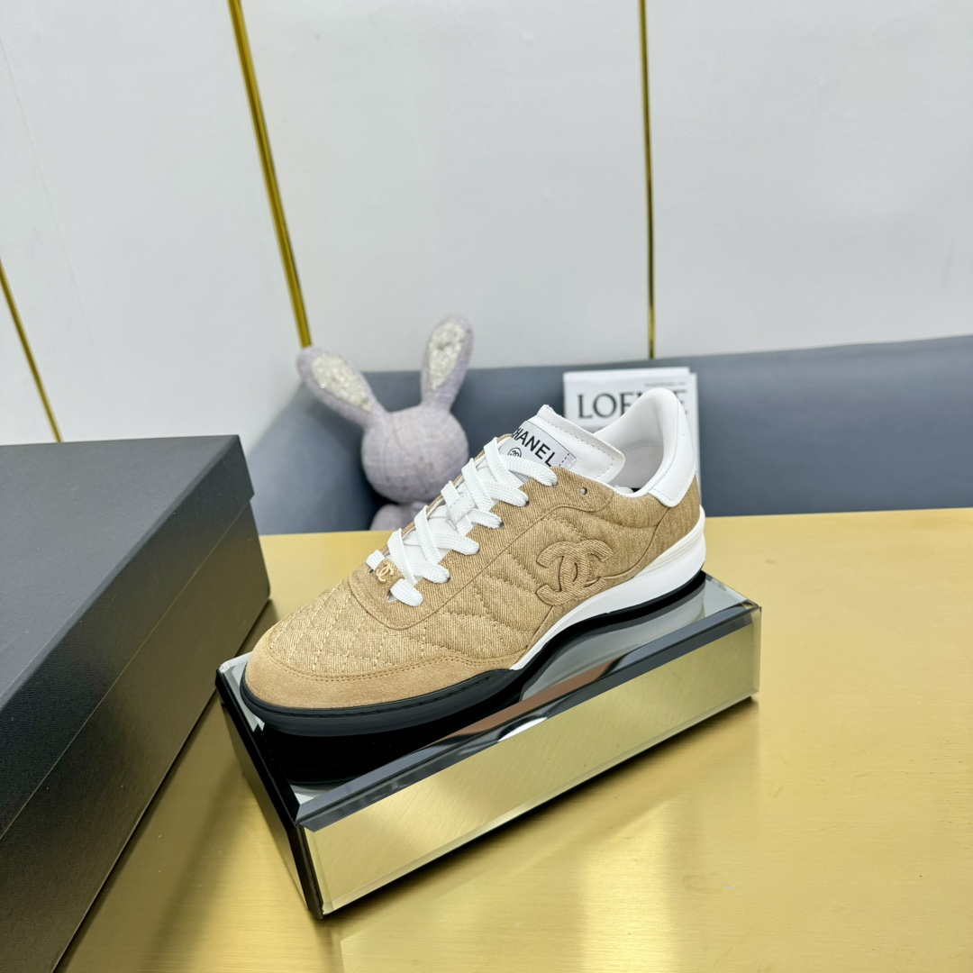 Chanel G45839 Women 24B Trainers Shiny Calfskin Calfskin & Suede Calfskin C91253