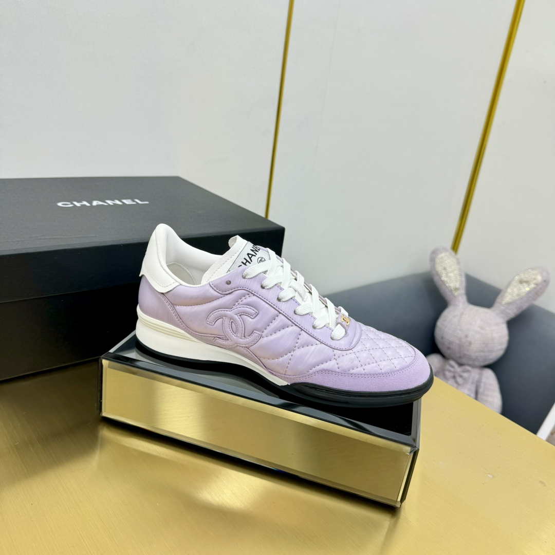 Chanel G45839 Women 24B Trainers Shiny Calfskin Calfskin & Suede Calfskin C91255 - Fmale-Euro 35=US 4 - View 1