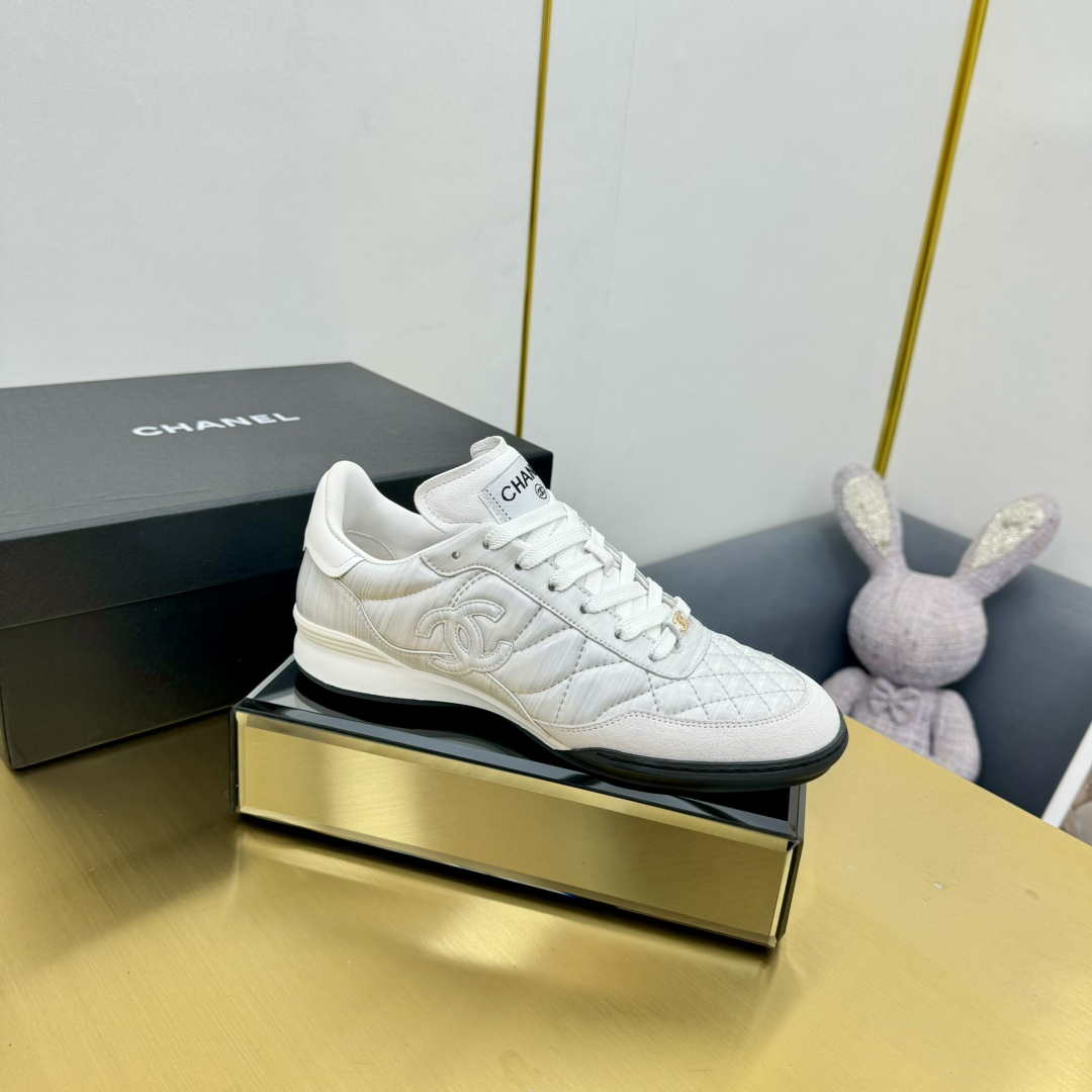 Chanel G45839 Women 24B Trainers Shiny Calfskin Calfskin & Suede Calfskin C91256
