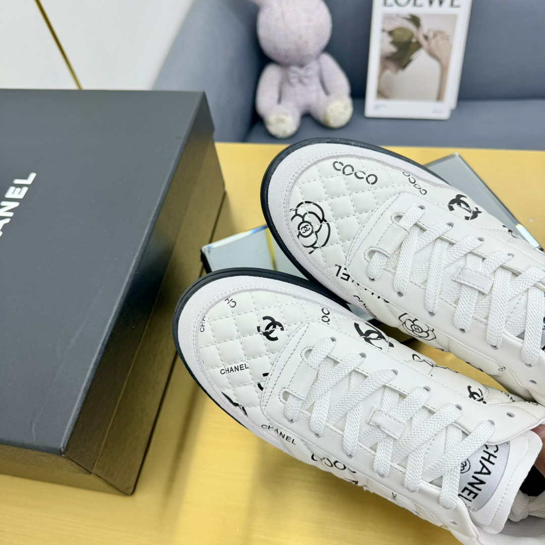 Chanel G45839 Women 24B Trainers Shiny Calfskin Calfskin & Suede Calfskin C91259