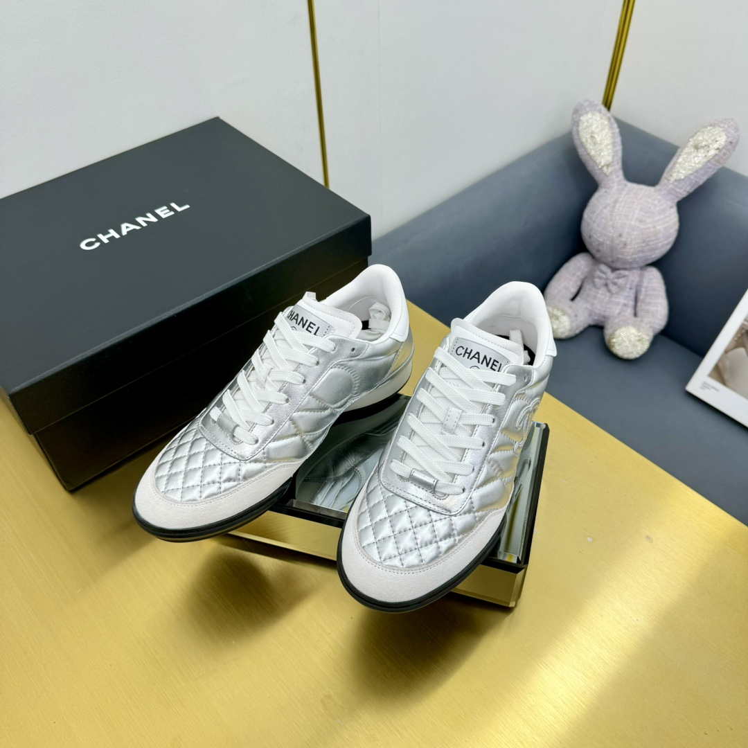 Chanel G45839 Women's 24B Casual Trainer Sneaker C91263 - Fmale-Euro 35=US 4 - View 5