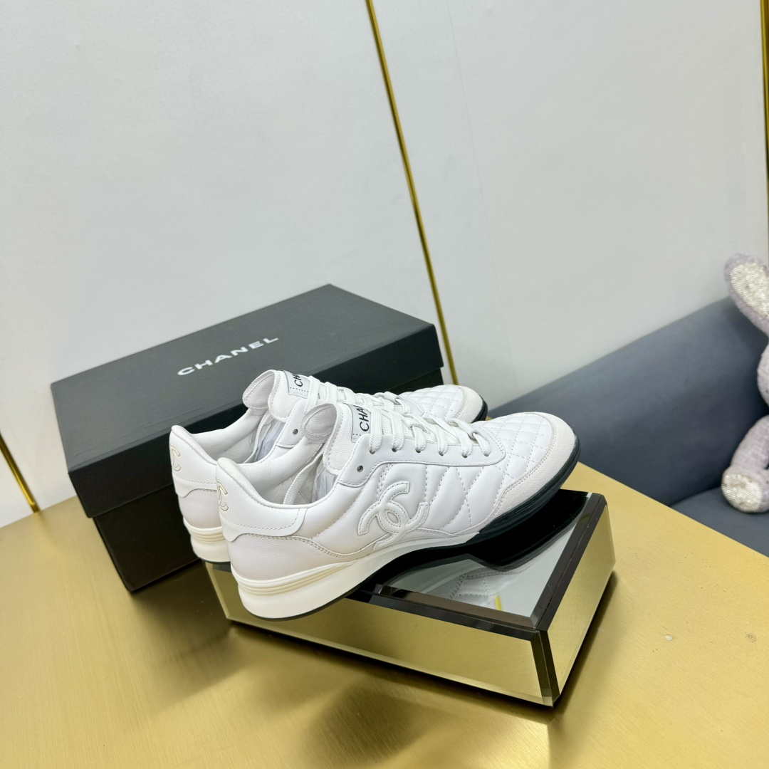 Chanel G45839 Women 24B Trainers Shiny Calfskin Calfskin & Suede Calfskin C91264