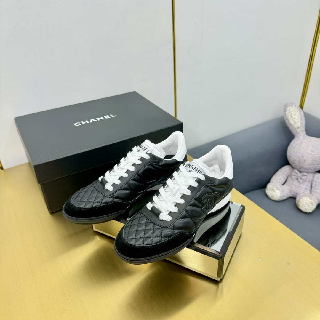Chanel G45839 Women 24B Trainers Shiny Calfskin Calfskin & Suede Calfskin C91262