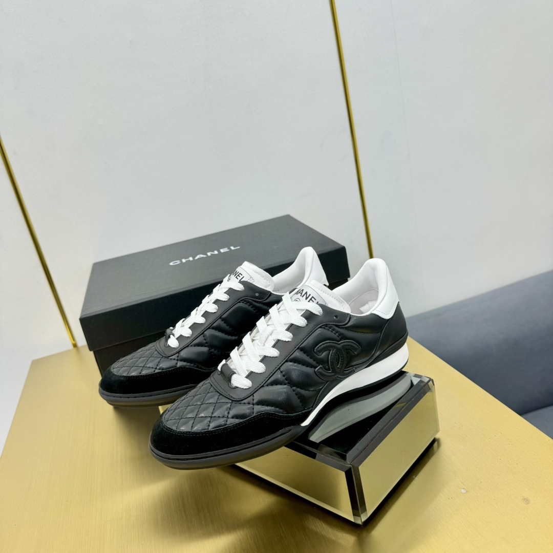 Chanel G45839 Women 24B Trainers Shiny Calfskin Calfskin & Suede Calfskin C91262
