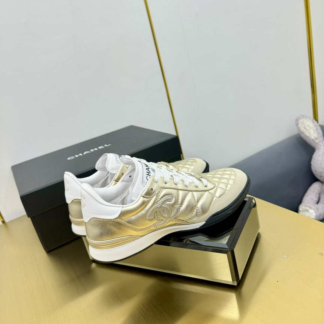 Chanel G45839 Women 24B Trainers Shiny Calfskin Calfskin & Suede Calfskin C91265 - Fmale-Euro 35=US 4 - View 4