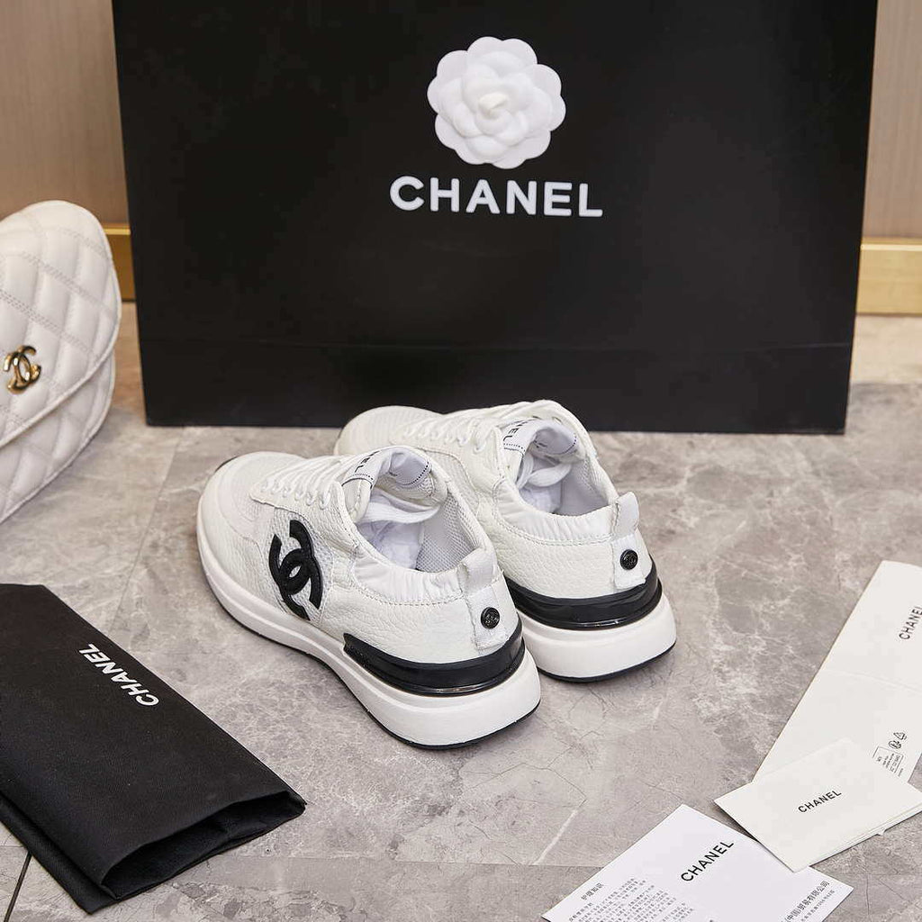 Chanel G46076 Women 24B Trainers Grained Calfskin Black & White C91288