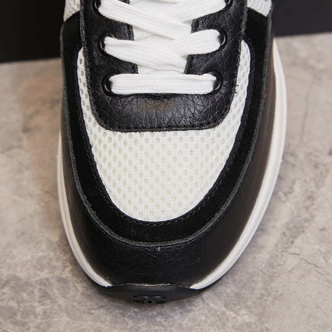 Chanel G46076 Women 24B Trainers Grained Calfskin Black & White C91290 - Fmale-Euro 35=US 4 - View 7