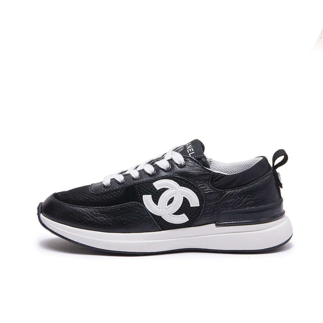 Chanel G46076 Women 24B Trainers Grained Calfskin Black & White C91291