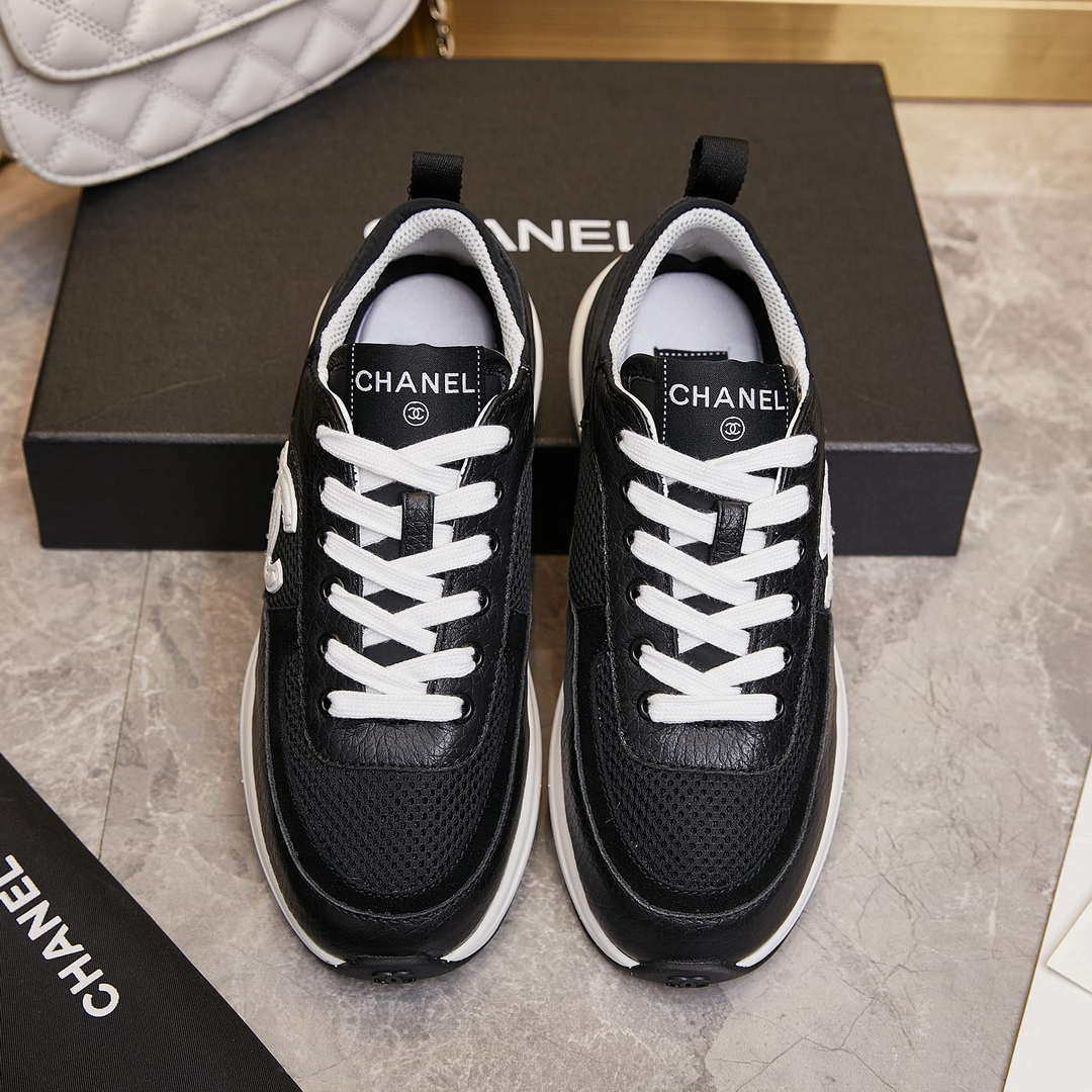 Chanel G46076 Women 24B Trainers Grained Calfskin Black & White C91291 - Fmale-Euro 35=US 4 - View 5