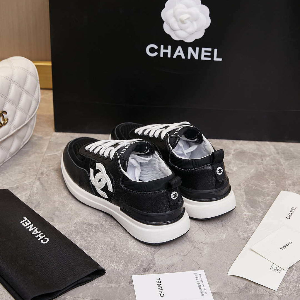 Chanel G46076 Women 24B Trainers Grained Calfskin Black & White C91291