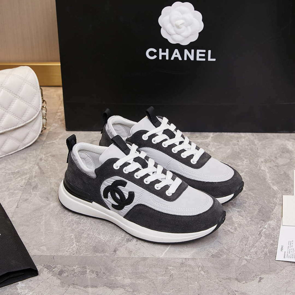 Chanel G46076 Women 24B Trainers Suede leather Black & White C91292