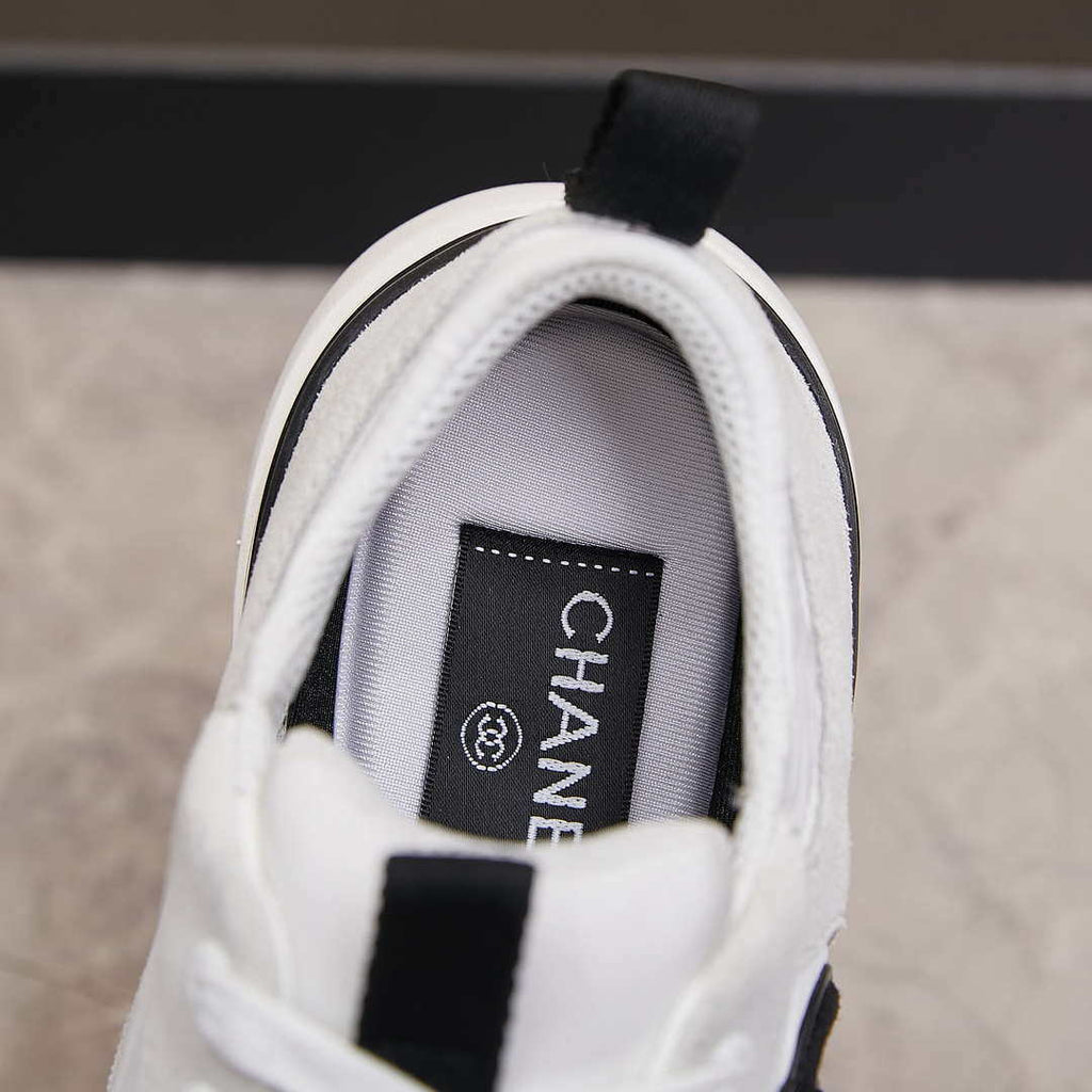 Chanel G46076 Women 24B Trainers Suede leather Black & White C91293