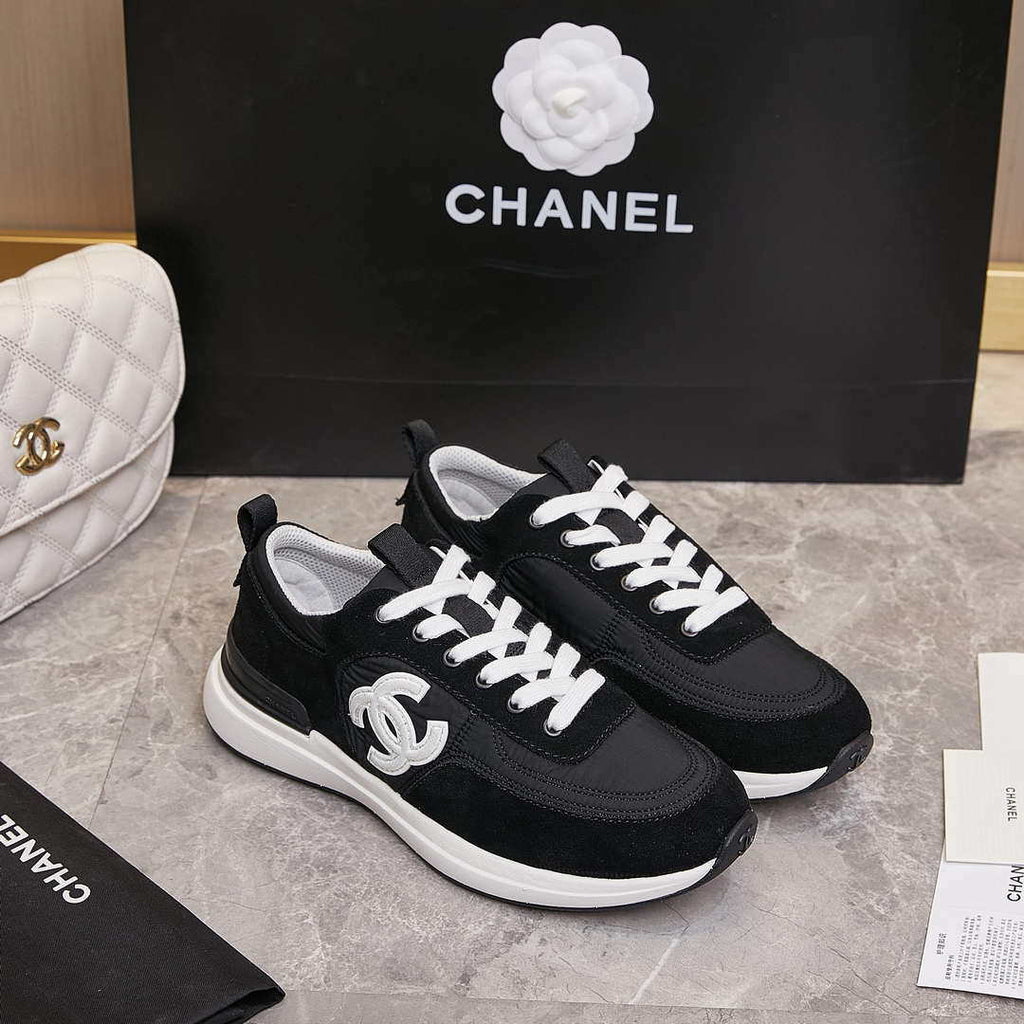Chanel G46076 Women 24B Trainers Suede leather Black & White C91294