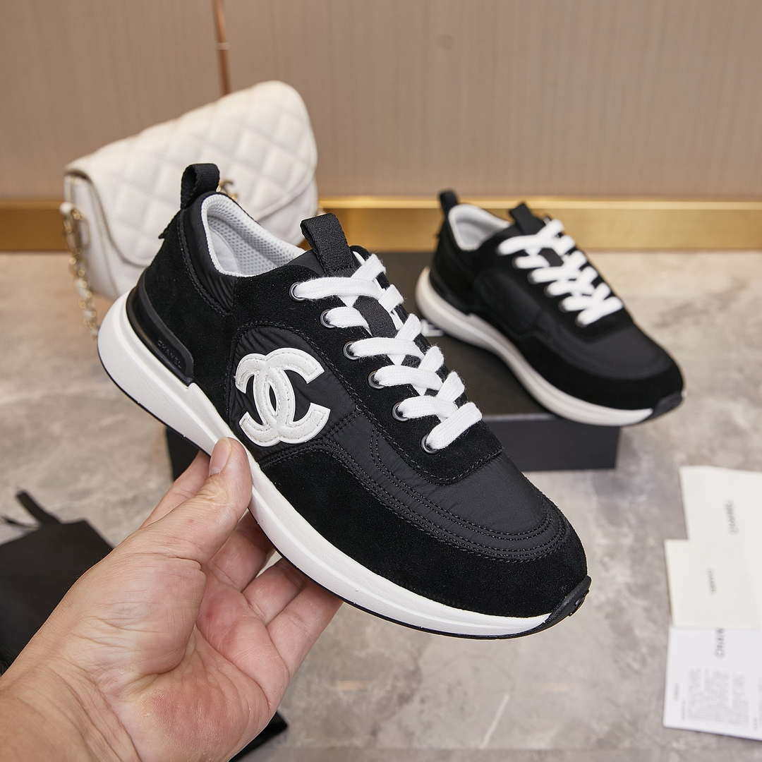 Chanel G46076 Women 24B Trainers Suede leather Black & White C91294