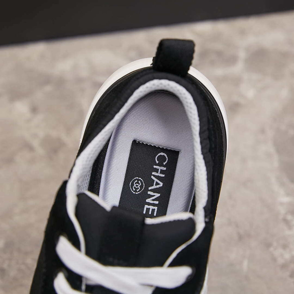 Chanel G46076 Women 24B Trainers Suede leather Black & White C91294