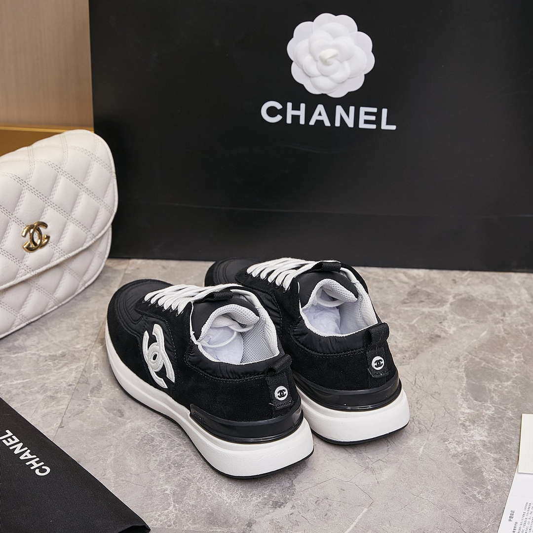 Chanel G46076 Women 24B Trainers Suede leather Black & White C91294