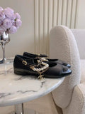 Chanel G46718 Mary Janes Lambskin Patent Calfskin Imitation Pearls & Metal C90300