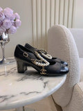 Chanel G46718 Mary Janes Lambskin Patent Calfskin Imitation Pearls & Metal C90307