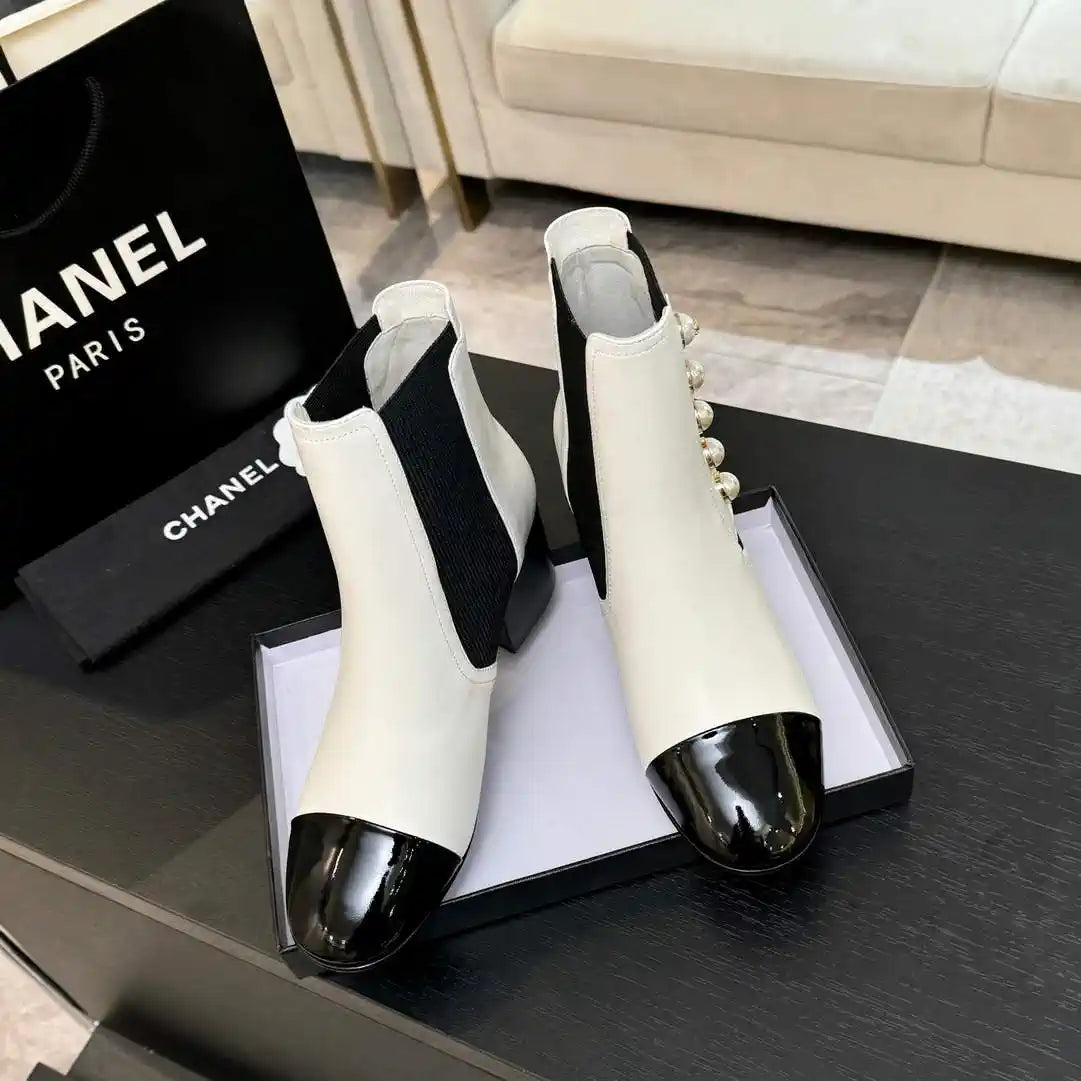 Chanel G46755 Short Boots Stretch Lambskin & Pearl C90330