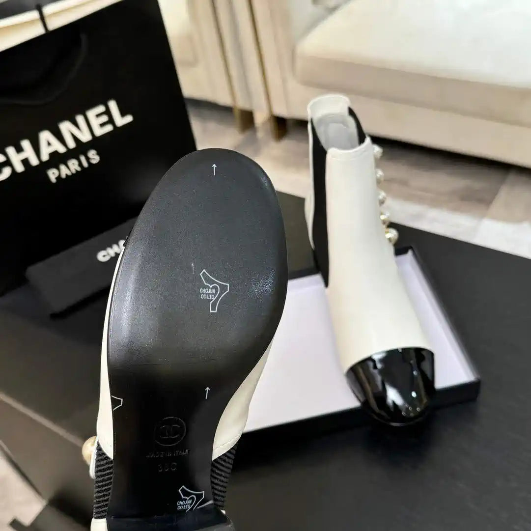 Chanel G46755 Short Boots Stretch Lambskin & Pearl C90330