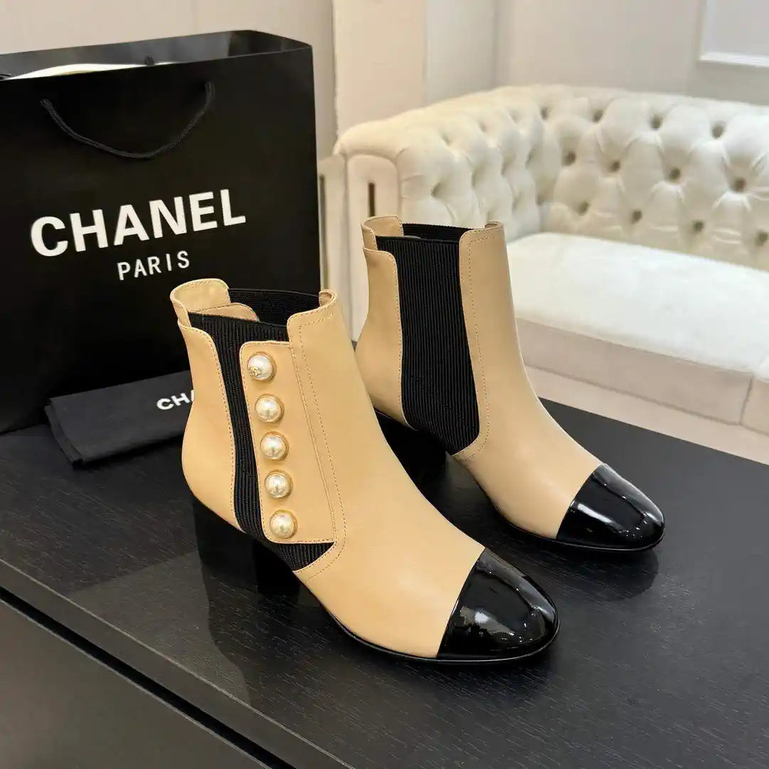 Chanel G46755 Short Boots Stretch Lambskin & Pearl C90331