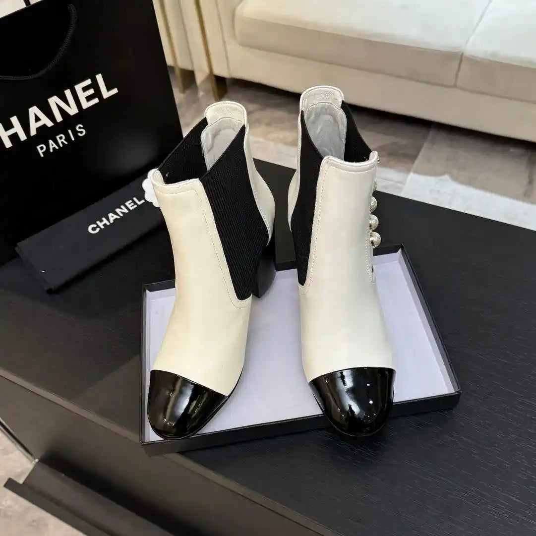 Chanel G46755 Short Boots Stretch Lambskin & Pearl C90330