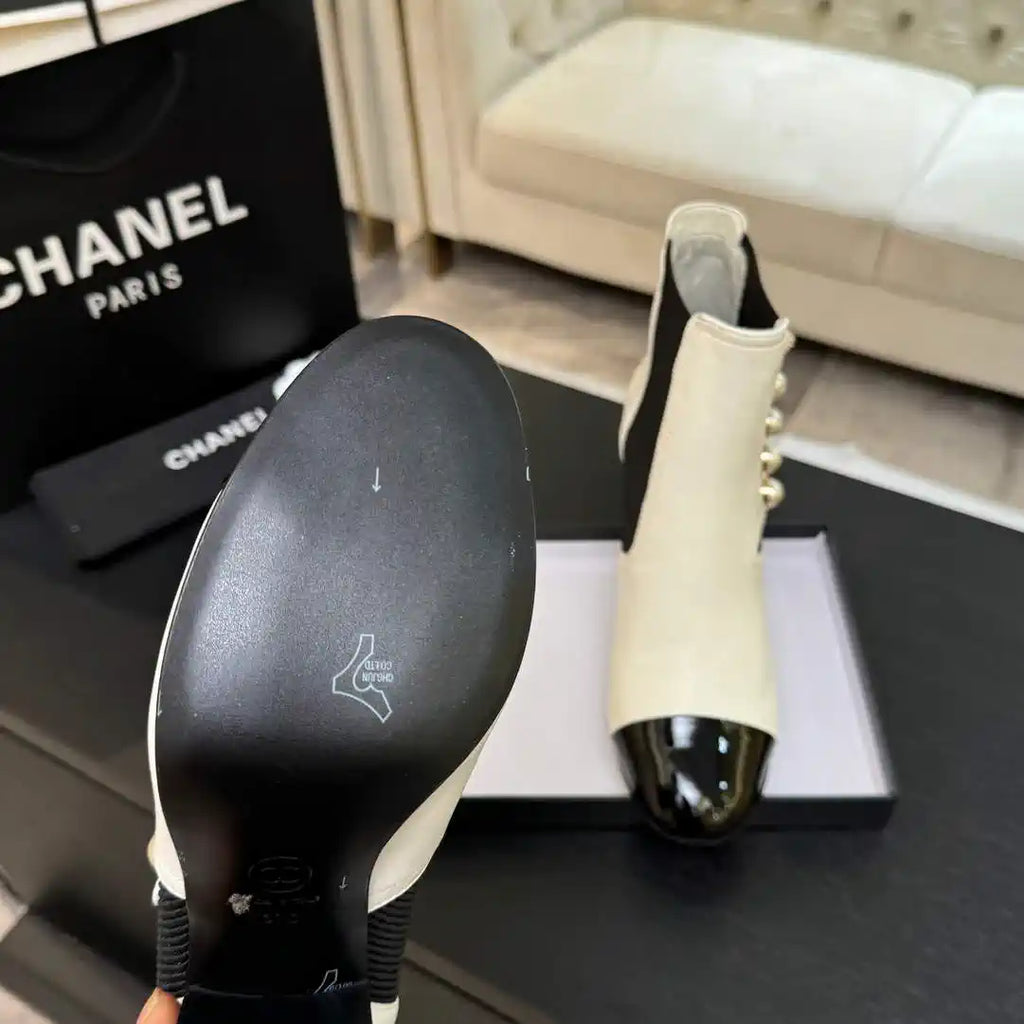 Chanel G46755 Short Boots Stretch Lambskin & Pearl C90330