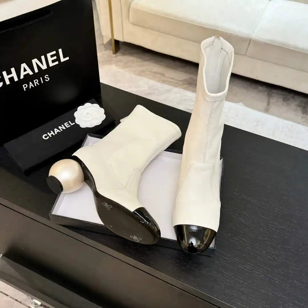 Chanel G46776 Mid-Calf Boots Stretch Lambskin & Patent Calfskin C90323