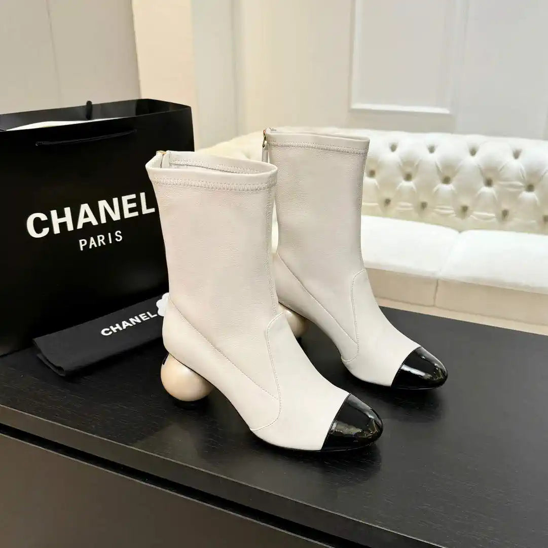 Chanel G46776 Mid-Calf Boots Stretch Lambskin & Patent Calfskin C90323