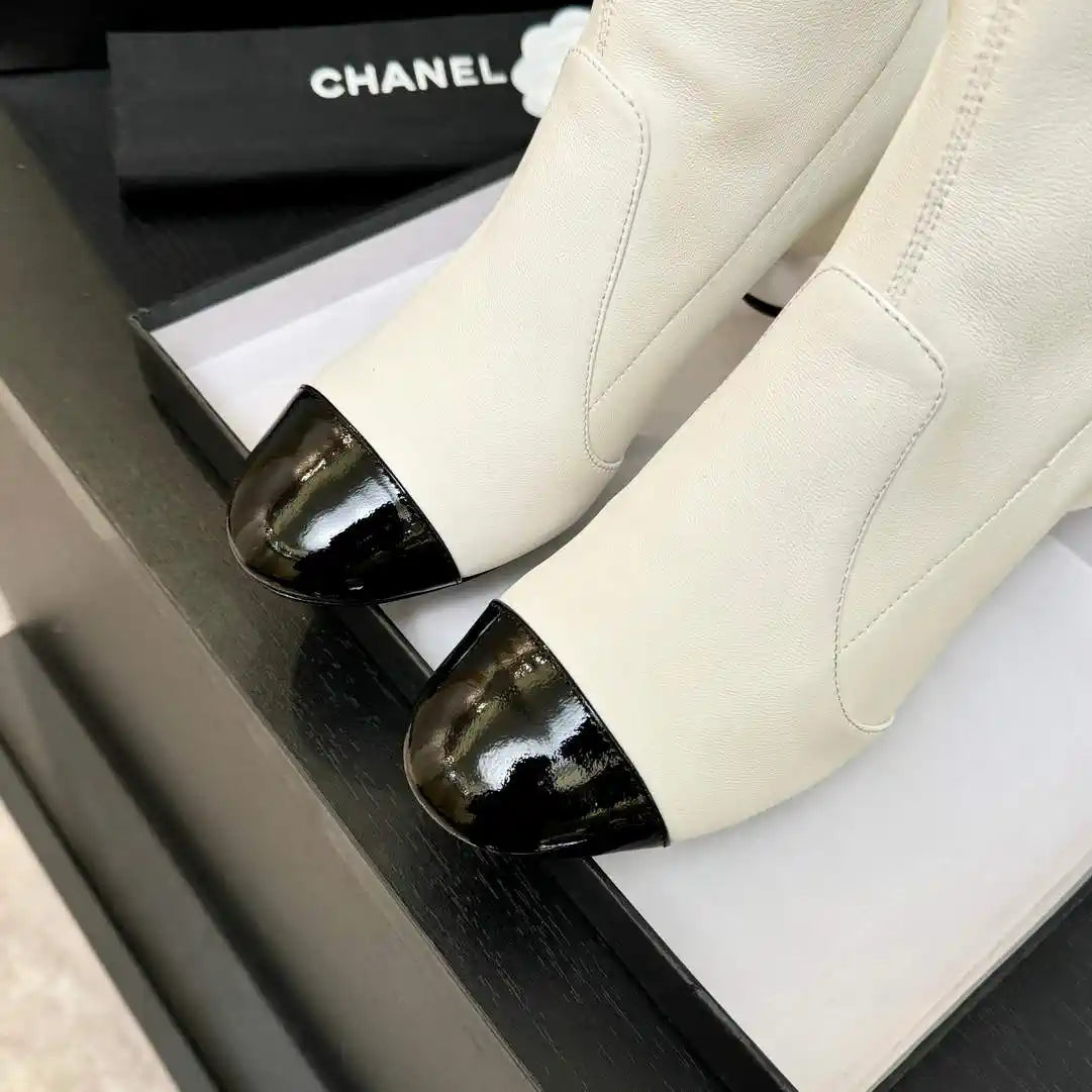 Chanel G46776 Mid-Calf Boots Stretch Lambskin & Patent Calfskin C90323