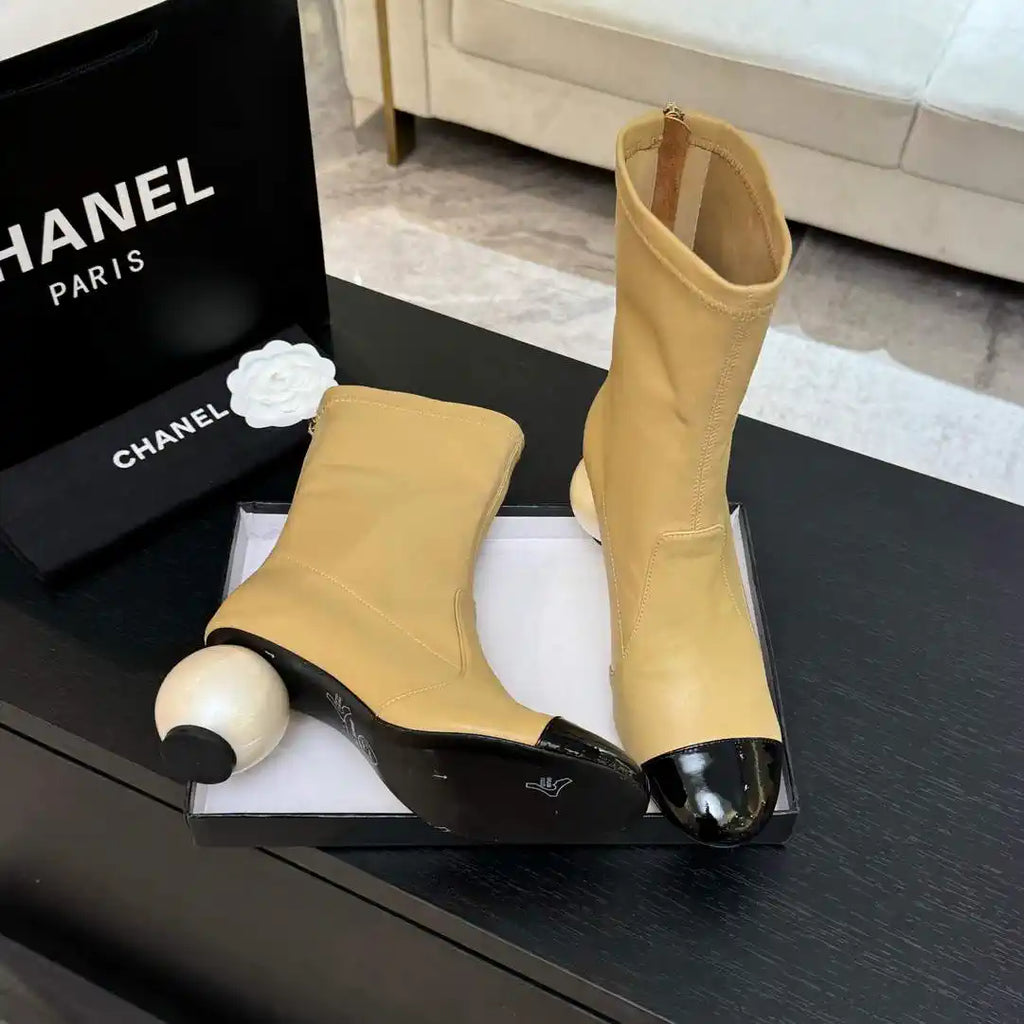 Chanel G46776 Mid-Calf Boots Stretch Lambskin & Patent Calfskin C90324