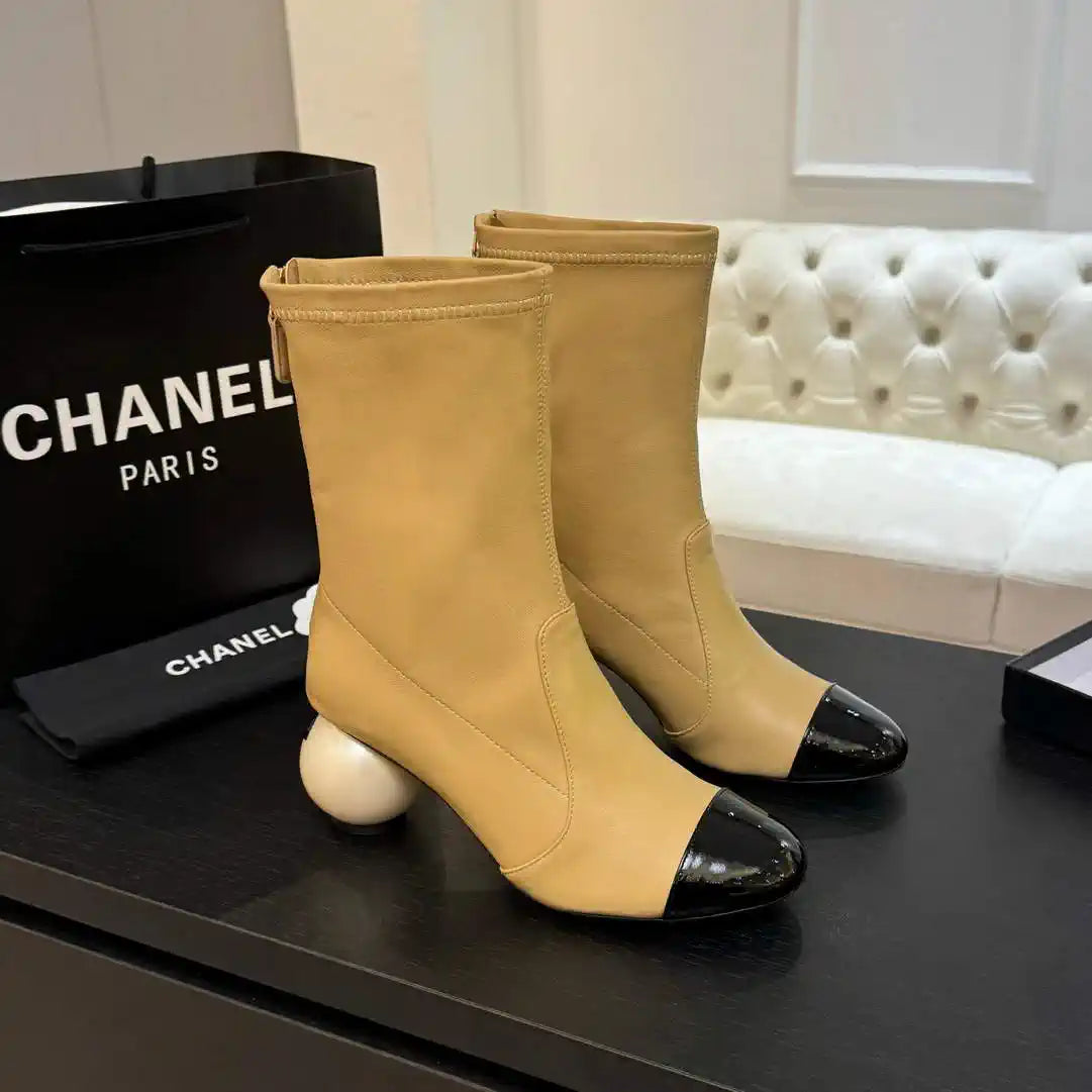 Chanel G46776 Mid-Calf Boots Stretch Lambskin & Patent Calfskin C90324