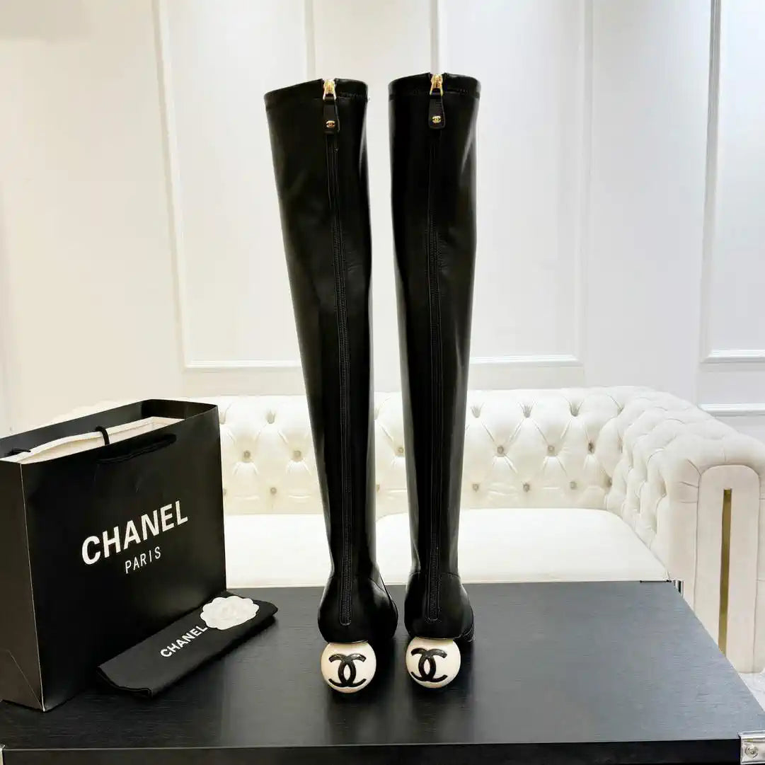 Chanel G46777 Long Boots Stretch Lambskin & Patent Calfskin C90326