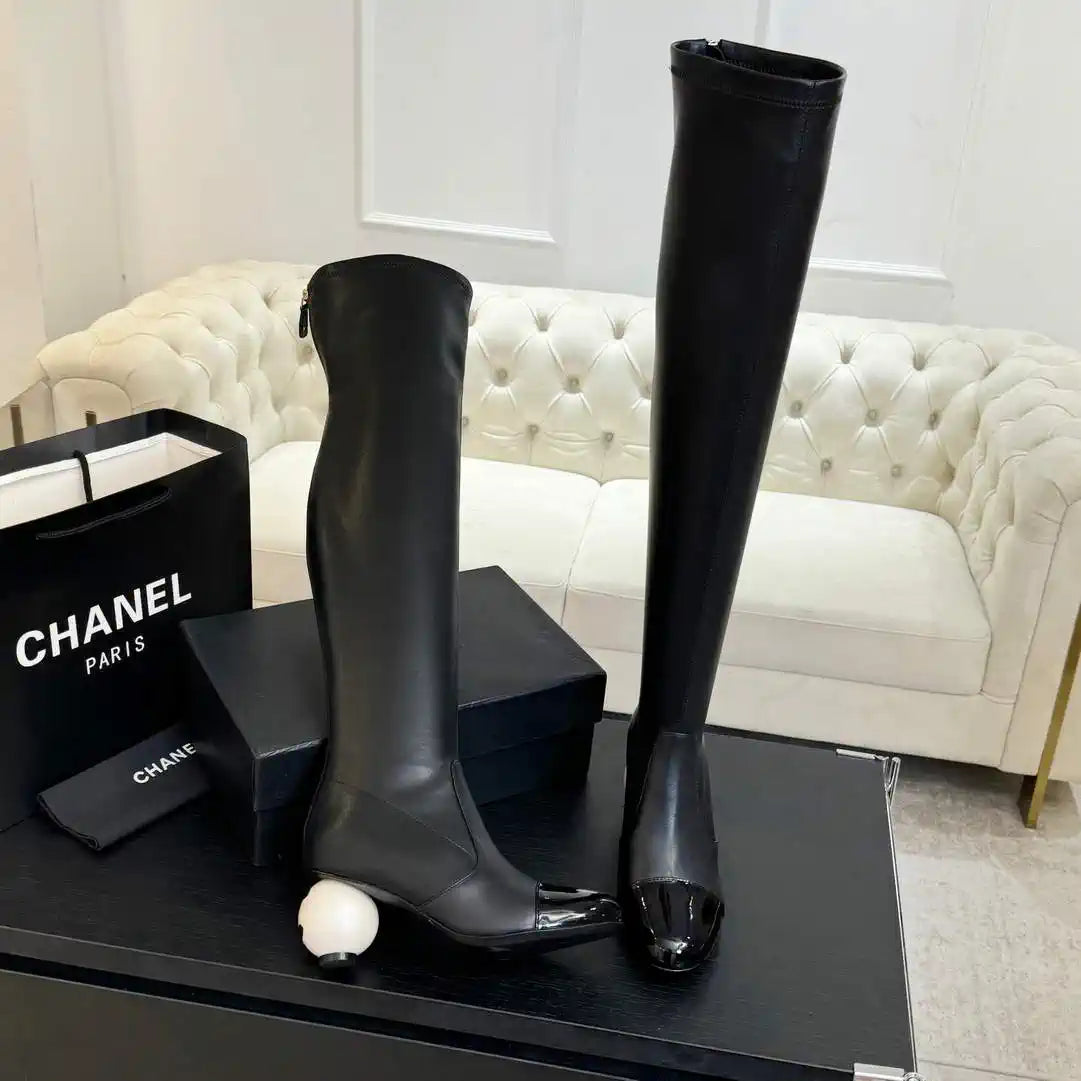 Chanel G46777 Long Boots Stretch Lambskin & Patent Calfskin C90326