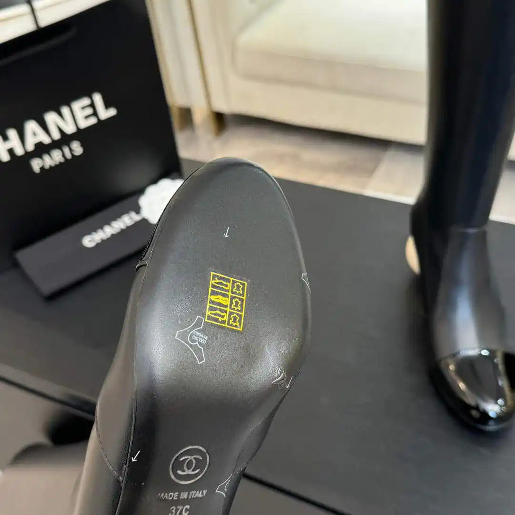 Chanel G46777 Long Boots Stretch Lambskin & Patent Calfskin C90326