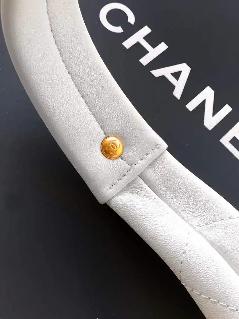 Chanel Hobo Bag 26C Lambskin AS5799 White