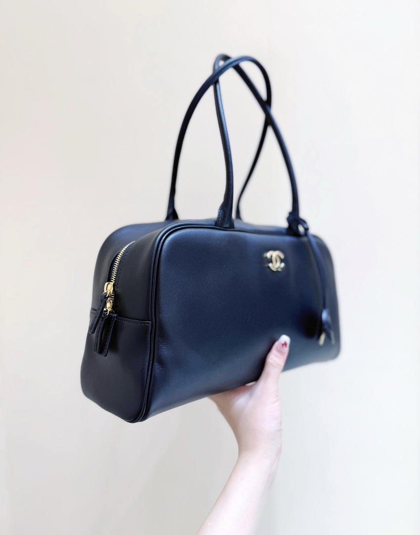 Chanel Large Bowling  Bag With Handel Calfskin & Gold-Tone Metal  AS6211  Black