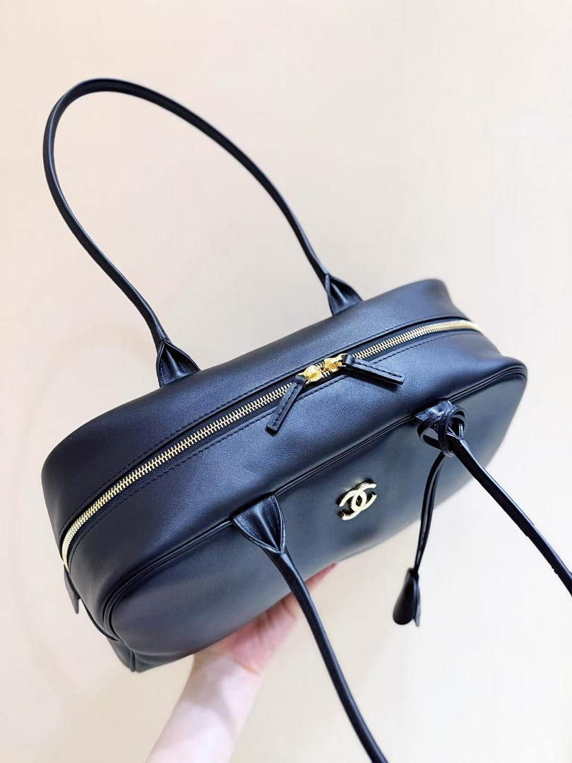 Chanel Large Bowling  Bag With Handel Calfskin & Gold-Tone Metal  AS6211  Black