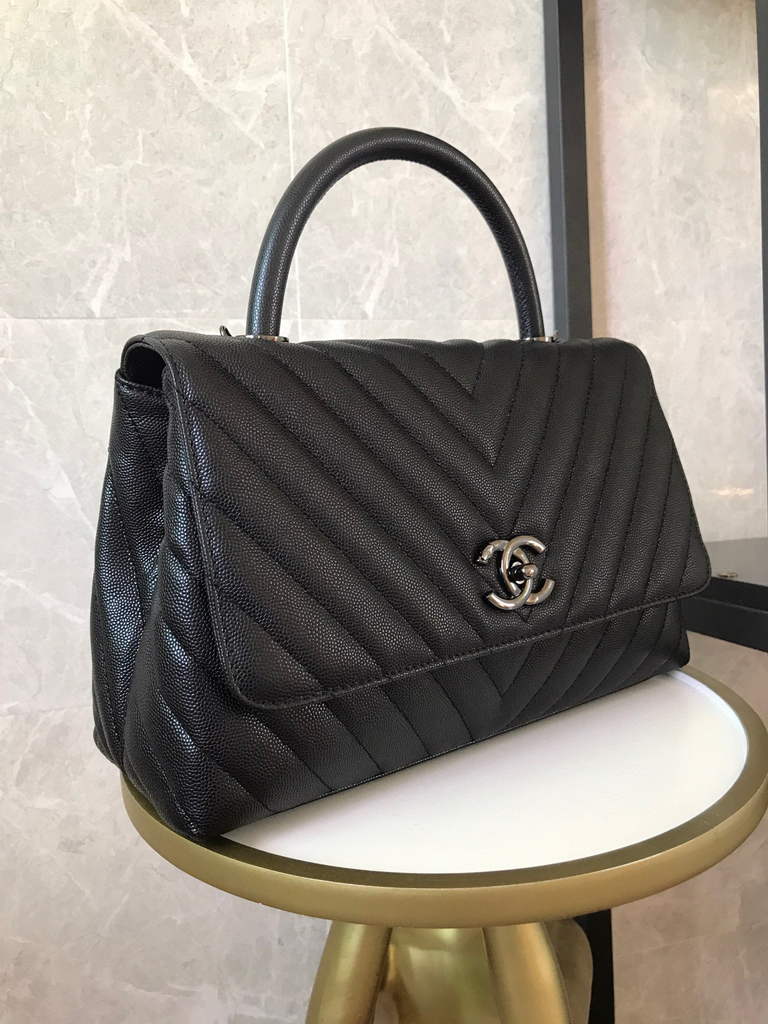 Chanel Large Flap Bag With Brown Top Handle Bag A92991 Black with Black Hardward