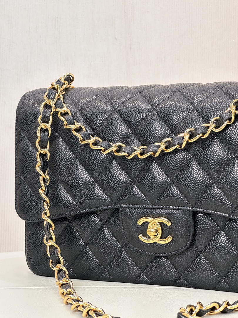 Chanel Large Flap Handbag Classic bag Grained shiny Calfskin gold  A58600 Black