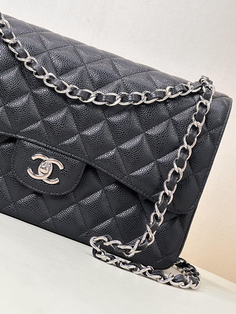 Chanel Large Flap Handbag Classic bag Grained shiny Calfskin Silver A58600 Black