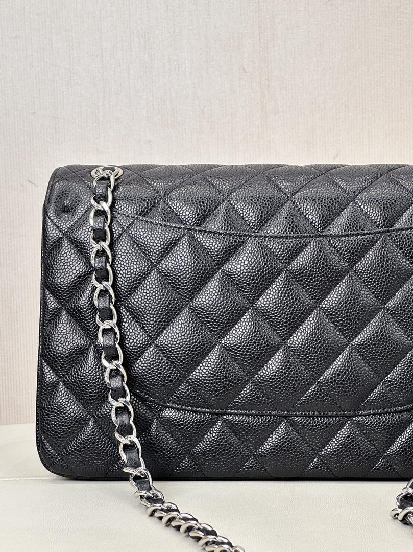 Chanel Large Flap Handbag Classic bag Grained shiny Calfskin Silver A58600 Black