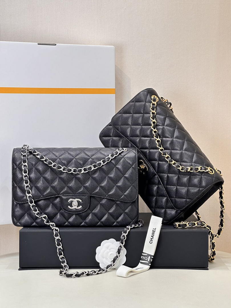 Chanel Large Flap Handbag Classic bag Grained shiny Calfskin Silver A58600 Black