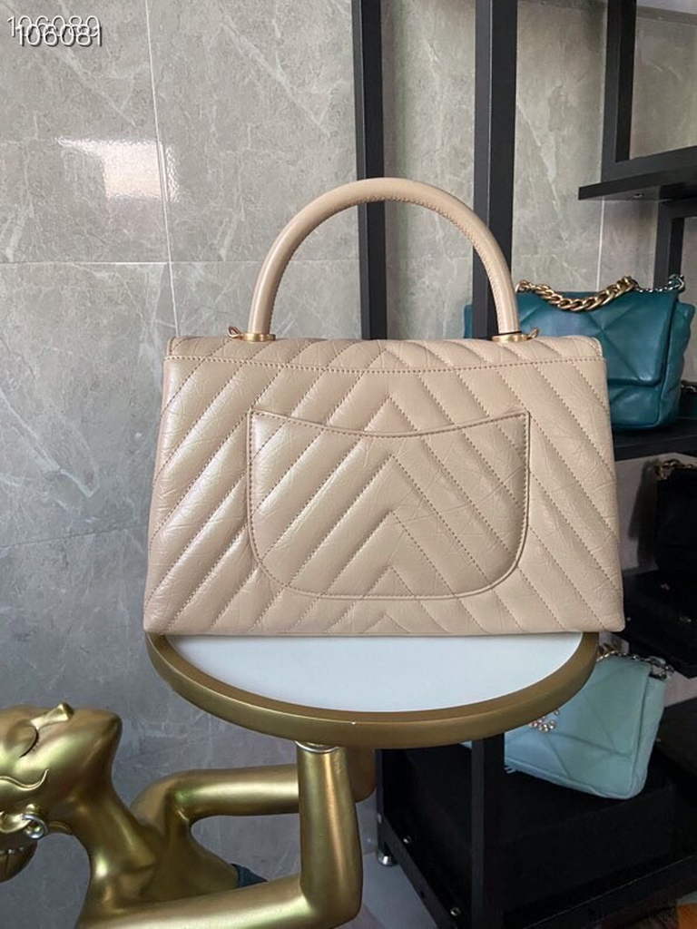 Chanel Large Top Handle Bag A92991 lambskin V gird Apricot Gold - Default Title - View 2