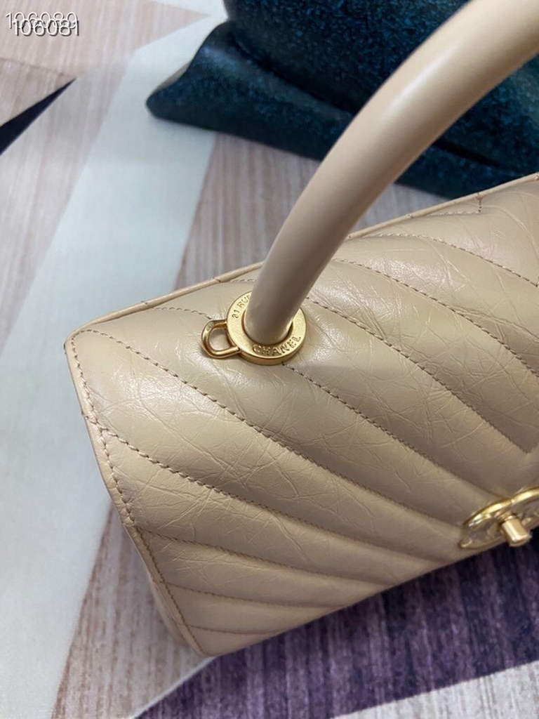 Chanel Large Top Handle Bag A92991 lambskin V gird Apricot Gold - Default Title - View 5