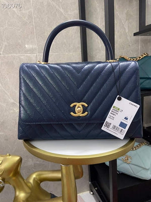 Chanel Large Top Handle Bag A92991 lambskin V gird Navy Blue Gold - Default Title - View 5