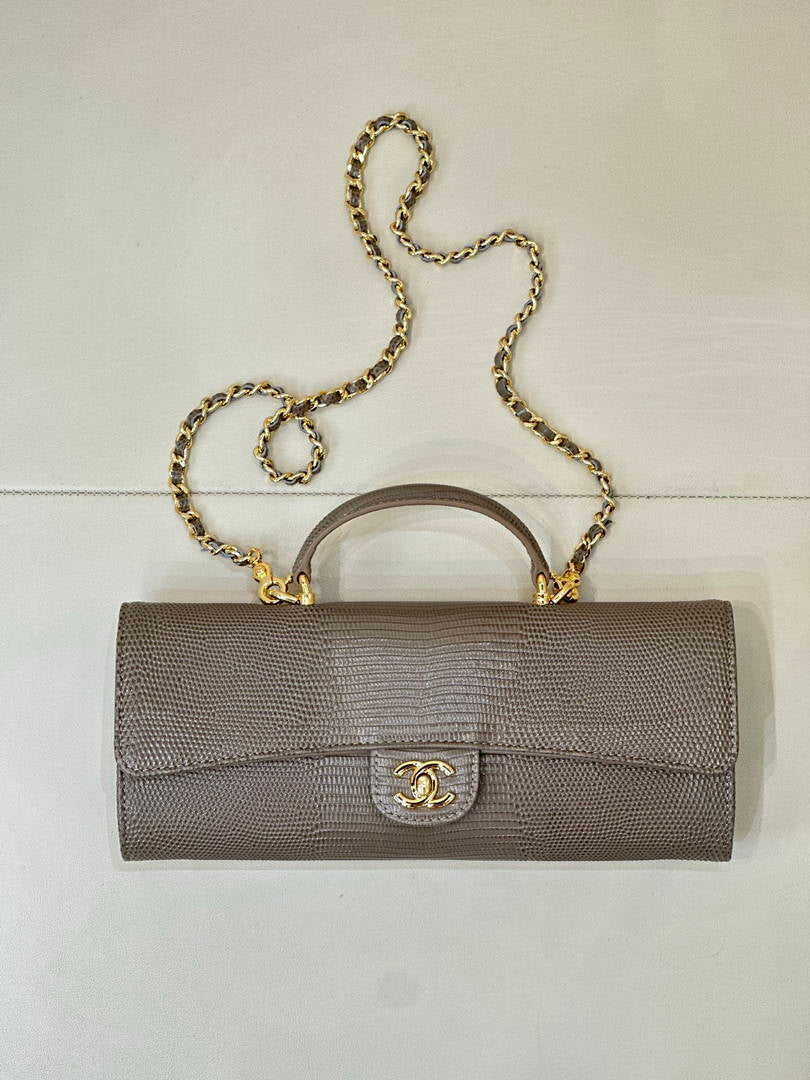 Chanel lizard silk Calfskin & Gold-Tone Metal  AP5280 Brown
