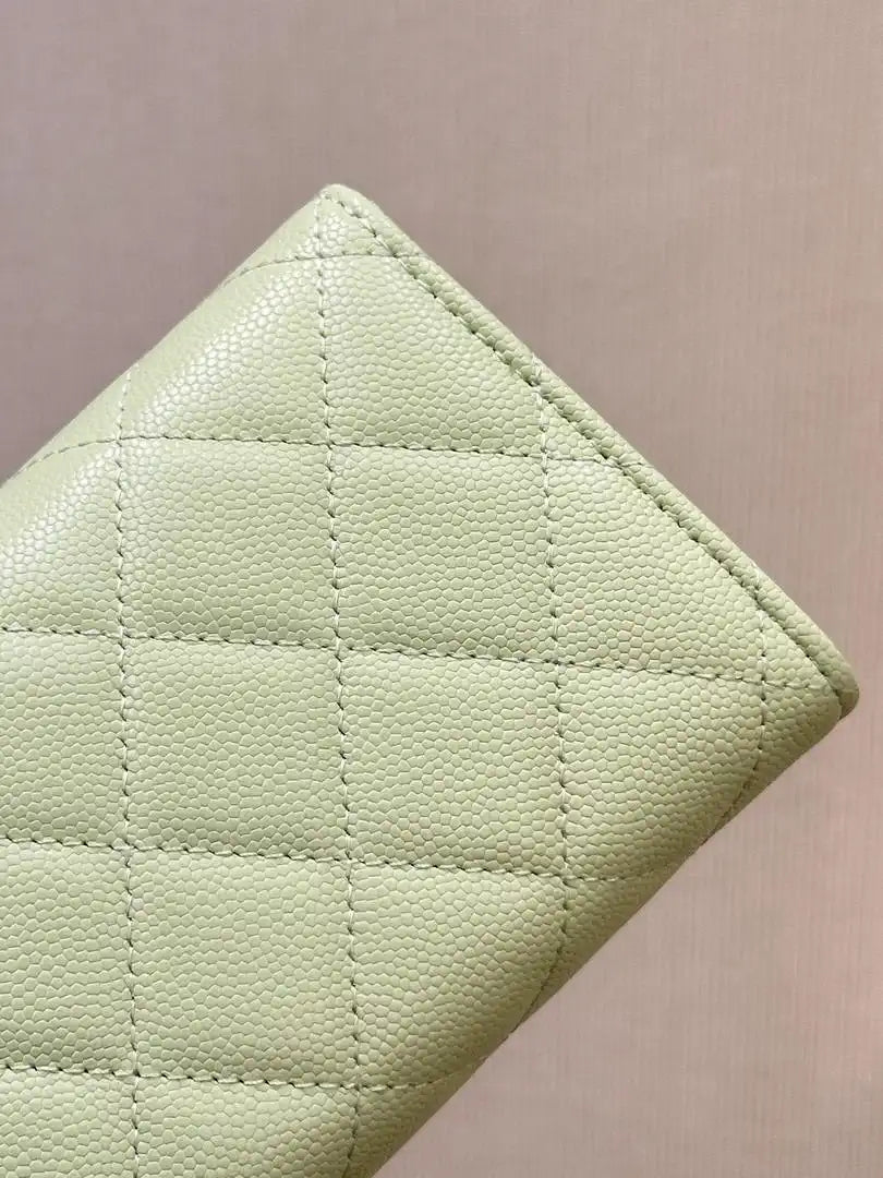 Chanel Long Flap Wallet Grained shiny calfskin AP3724 Green