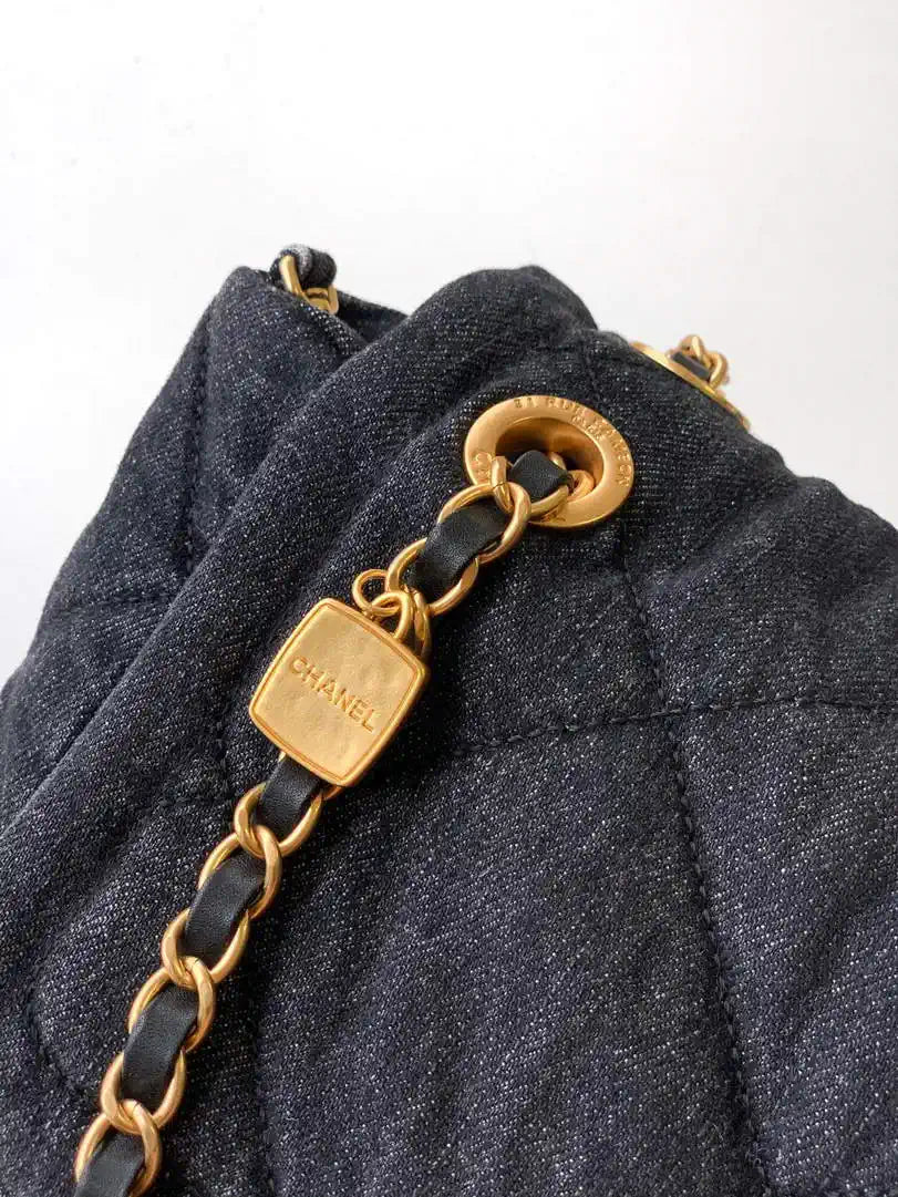 Chanel Maxi Flapbag 25C Washed Denim AS5734 Black