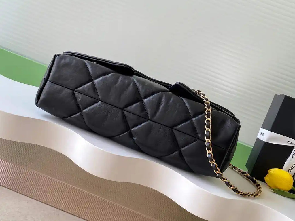 Chanel Maxi Flapbag 25K Lambskin AS5727 Black